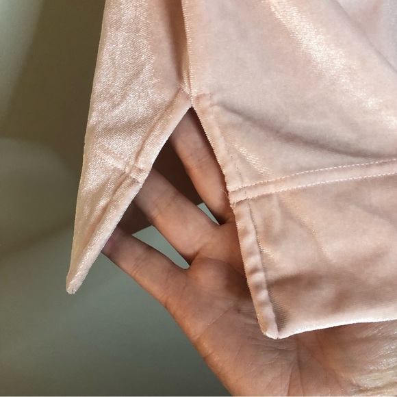 Anthropologie Rose Velvet Mock Neck Shirt. Size small. - Picture 9 of 11